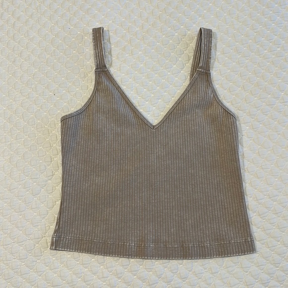 Love Tree Large Tank Top - Picture 1 of 3